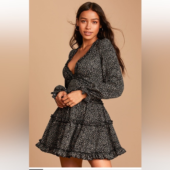 Lulus Dresses & Skirts - NWT Lulu’s Admire You Black Floral Print Ruffled Long Sleeve Mini Dress